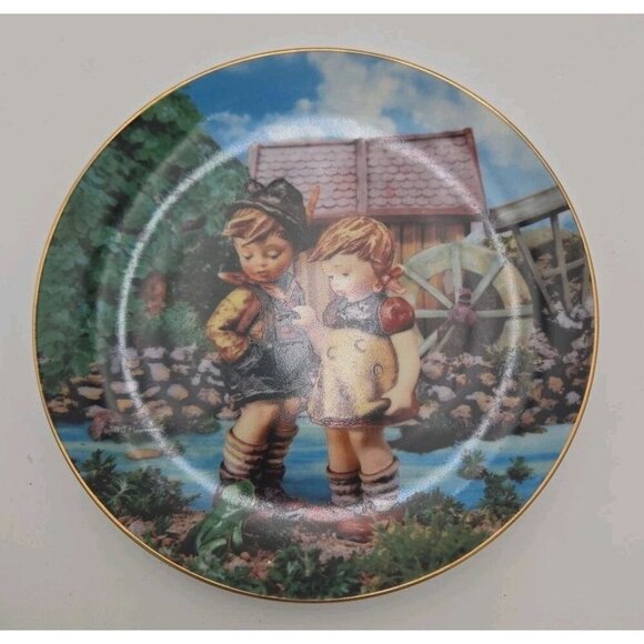 Lot of 3 Hummel Little Companions Plates Danbury Mint 23kt Gold Trim Porcelain - Picture 2 of 8
